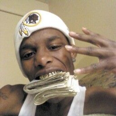 Profile Picture of Thoralbread (@crossnine800) on Twitter