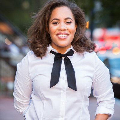 Profile Picture of Shawn Tina Willis (@shawnteener) on Twitter