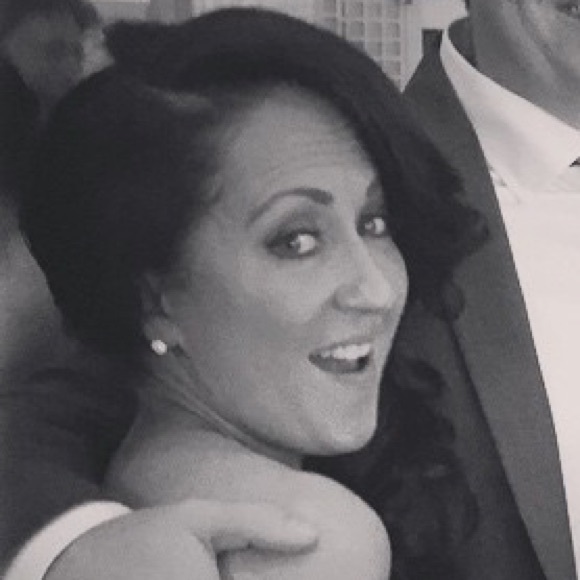 Profile Picture of Casey Danton (@kcdntn) on Poshmark