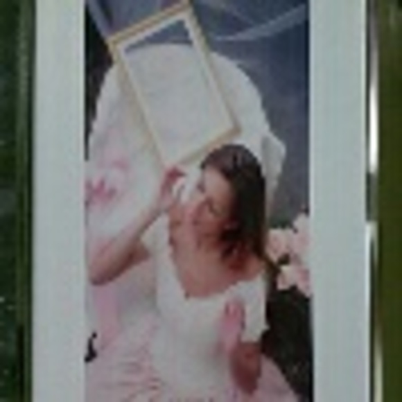 Profile Picture of Krishna Vensel (@whiteroses1) on Poshmark