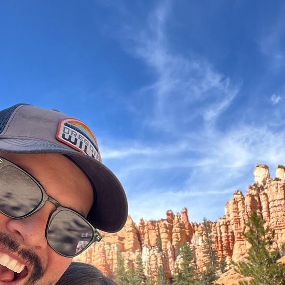 Profile Picture of Matt Sanford (@matt_sanford) on Poshmark