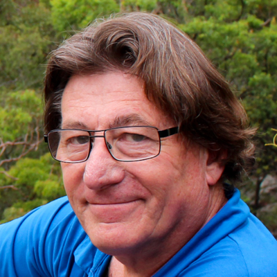 Profile Picture of Tony Spencer-Smith (@syllababble) on Twitter