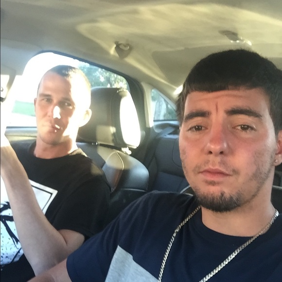 Profile Picture of Aaron Kelly (@aaronk26) on Poshmark