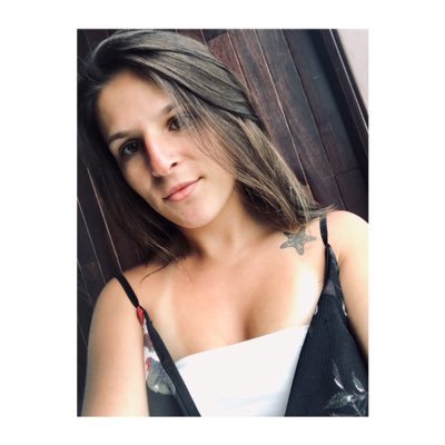 Profile Picture of Nicole DeStefano (@ndestefano16) on Twitter