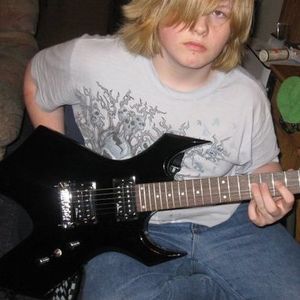 Profile Picture of Brad Scoggins (@xroxasxiiix) on Myspace