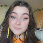 Profile Picture of Laura Hamilton (@laura.of.canadia) on Instagram