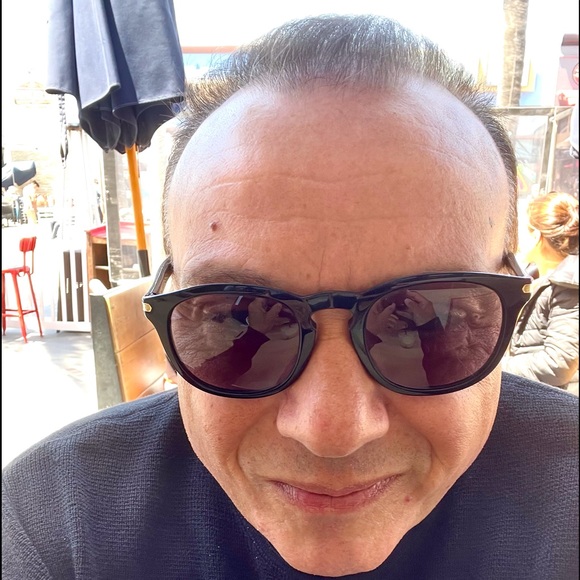 Profile Picture of Vito Gironda (@vitogironda) on Poshmark