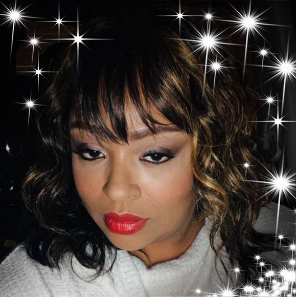 Profile Picture of Tameika Swanegan (@trswanegan) on Poshmark