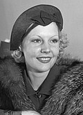 Profile Picture of June Knighton Wikipedia
