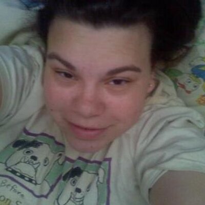 Profile Picture of Amelia Emery (@ALLEbug) on Twitter