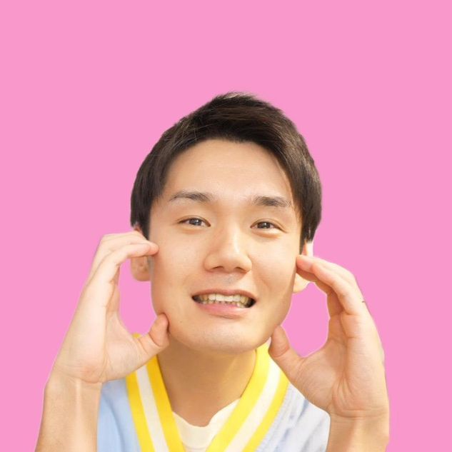 Profile Picture of くろ局長🫧公式 (@kuroyoutett) on Tiktok