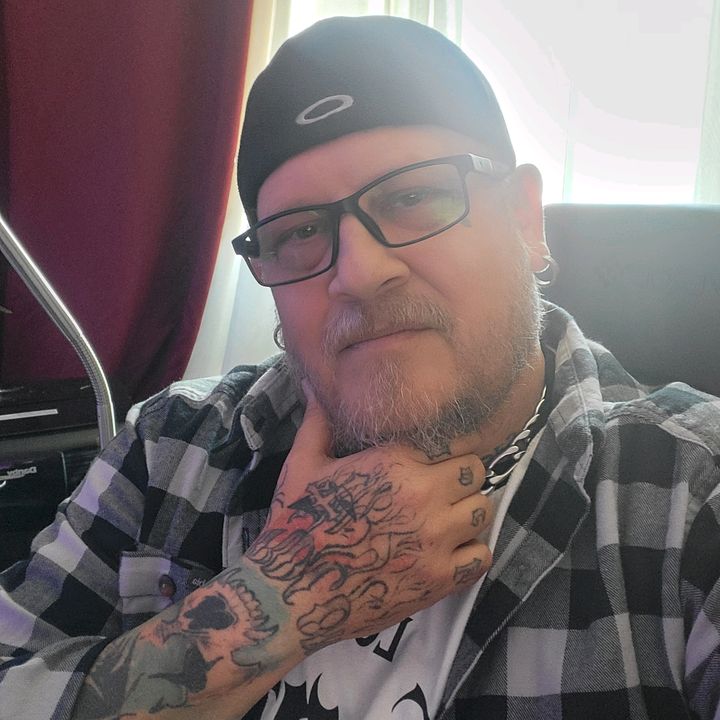 Profile Picture of Dave Pomerleau (@@davetattoox) on Tiktok