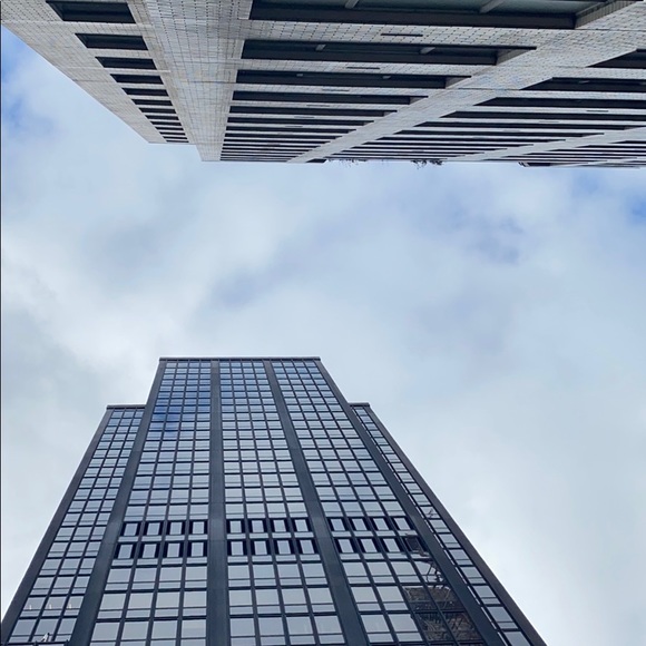 Profile Picture of Jonathan Hubble (@jonathan_nyc) on Poshmark