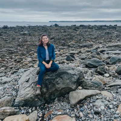 Profile Picture of Leah Petre (@@LeahPetre) on Twitter