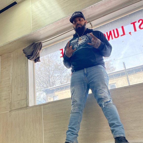 Profile Picture of Jerome Derry (@jeromederry) on Poshmark