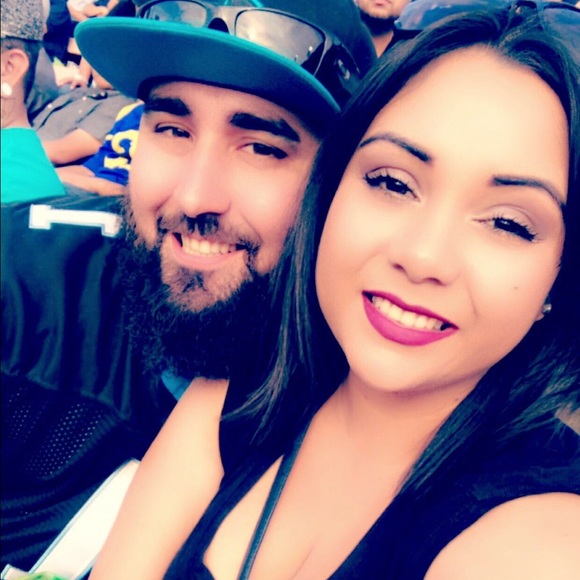 Profile Picture of Lizeth Sanchez (@sanchez_collins) on Poshmark