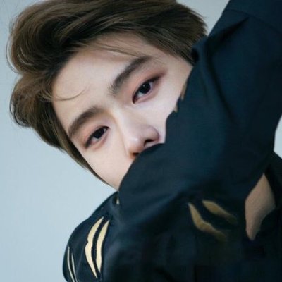 Profile Picture of ً (@IZONE_CHAEYE0N) on Twitter