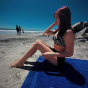 Profile Picture of Carly Barnes (@carlybarnes685) on Youtube