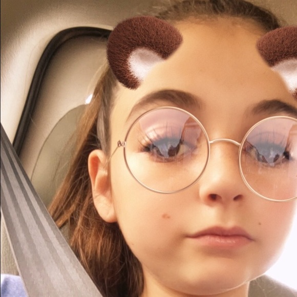 Profile Picture of Aida Muminovic (@itz_aida) on Poshmark
