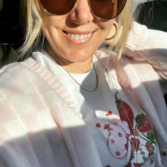 Profile Picture of Amanda Palomba (@adpalomba) on Poshmark