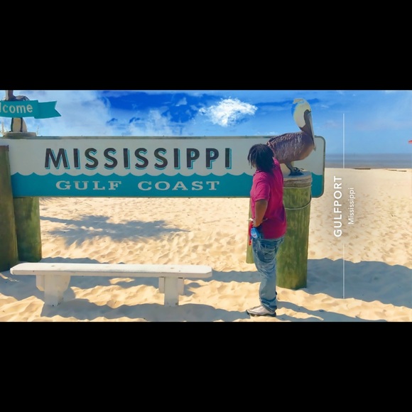 Profile Picture of Ryan Pouncey (@ryanpouncey) on Poshmark