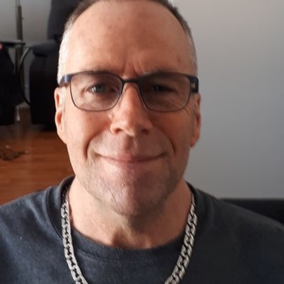 Profile Picture of François Rivest (@frivest) on Poshmark