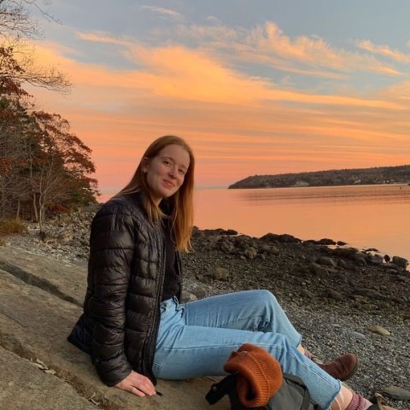 Profile Picture of Jillian Ramsay (@jillo_shotz) on Poshmark