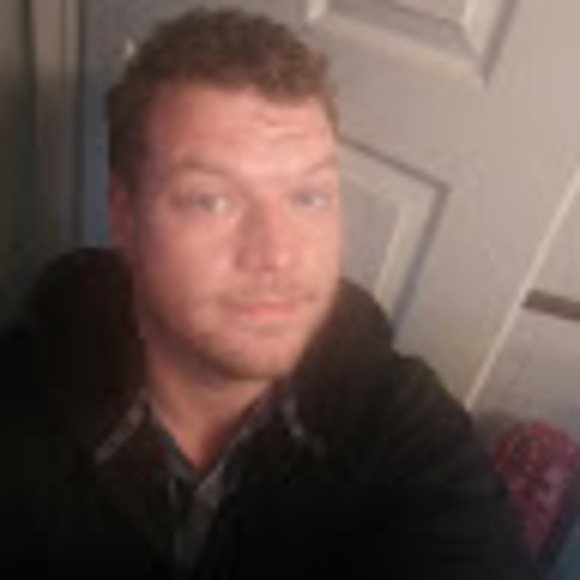 Profile Picture of Jake Porter (@jakeryp1024) on Poshmark