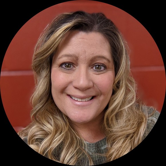 Profile Picture of Sherry Hahn (@shahn2327) on Poshmark