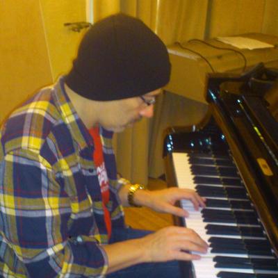 Profile Picture of Joe Tavares (@DDogT) on Twitter