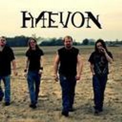 Profile Picture of Lara Baldwin (@larabaldwin12) on Twitter