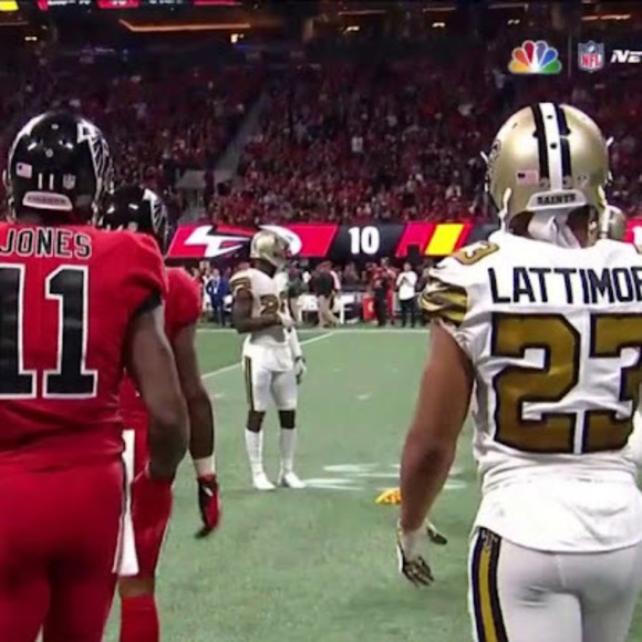 Profile Picture of Evan Cichanski (@ecichanski30) on Poshmark