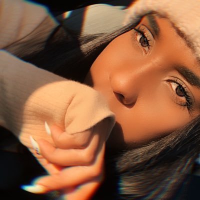 Profile Picture of Heather Gutiérrez 🌺 (@Hexther_) on Twitter