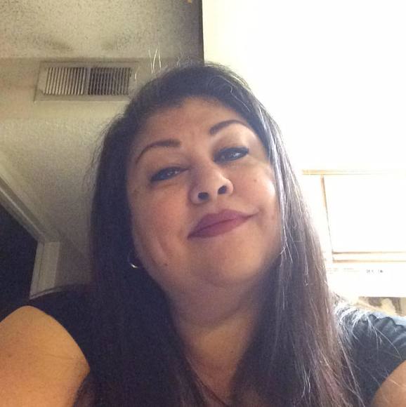 Profile Picture of Lorena Baca (@lorenabaca) on Poshmark