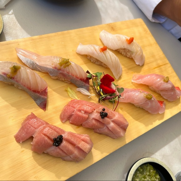 Profile Picture of Richard Vasquez (@richardvasqu455) on Poshmark