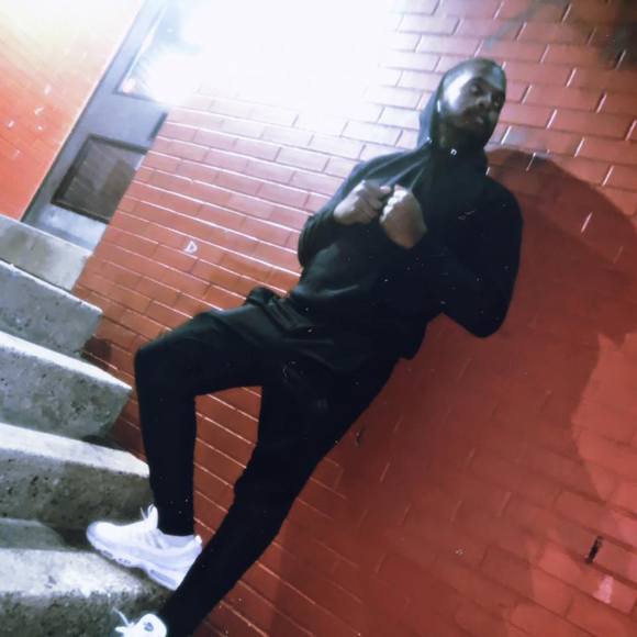 Jeremiah Baynard - Poshmark Profile Picture of Jeremiah Baynard (@1xkxng) on Poshmark