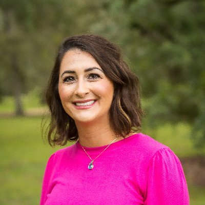 Profile Photo of Nina Gore (@NinaGoreEd) on Twitter