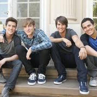 Profile Picture of Derek Jupiter (@90Derek) on Twitter