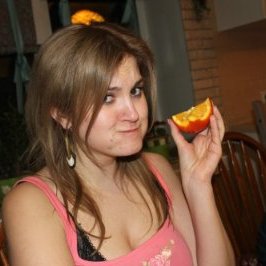 Profile Picture of Marissa Nguyen (@Marissa80153732) on Twitter