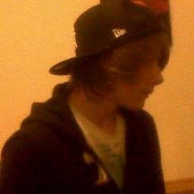 Profile Picture of James Godber (@JamesGee123) on Twitter