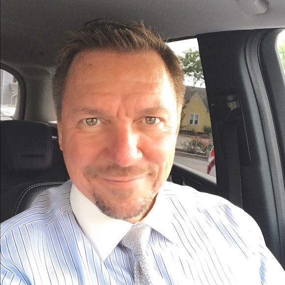 Profile Picture of Jeff Myers (@jammer99) on Poshmark