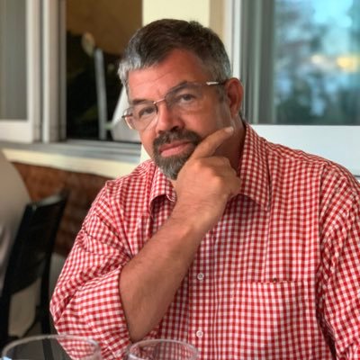 Profile Picture of Dick Lauder (@dicklauder) on Twitter