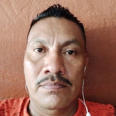 Profile Picture of Denis Guevara (@DenisGu13061626) on Twitter