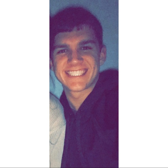 Profile Picture of Gunner Conatser (@gac9615) on Poshmark