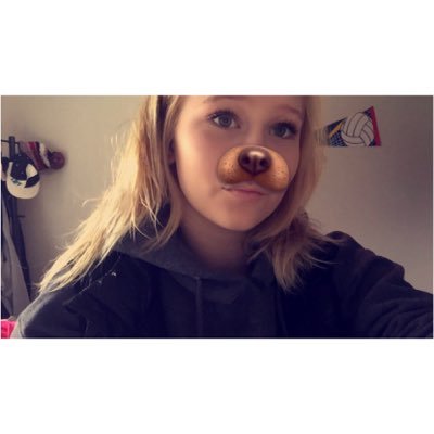 Profile Picture of McKenzie Evans (@kenzievanss) on Twitter