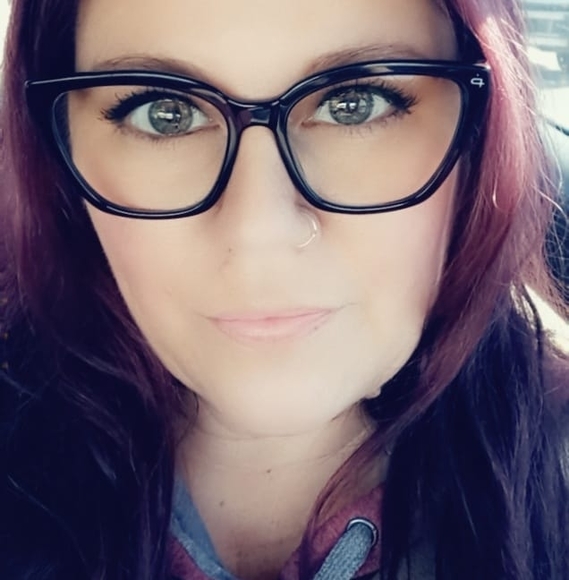 Profile Picture of Kimberly Clemens-darnell (@kdarnell30) on Poshmark