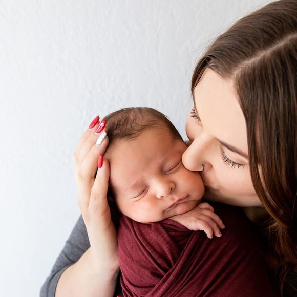 Profile Picture of Kendra Scilley (@kscilley) on Poshmark