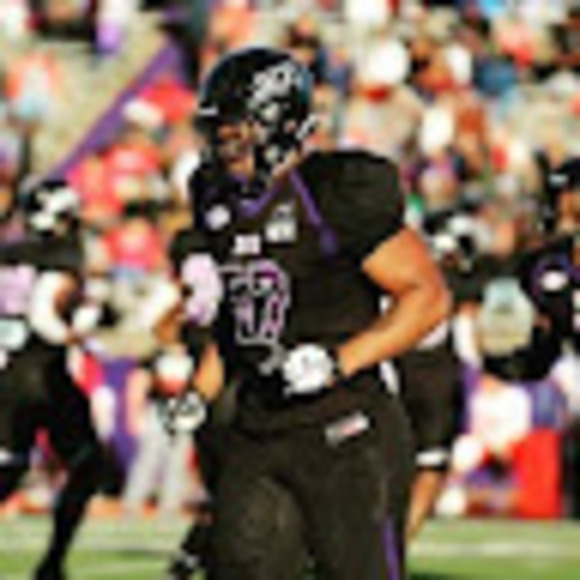 Profile Picture of Gary Sampson (@garysampson45) on Poshmark