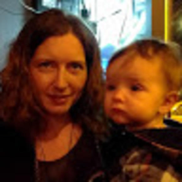 Profile Picture of Heidi Bickner (@zenheidi) on Poshmark