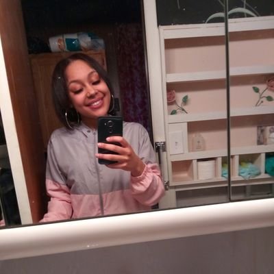 Profile Picture of Cory Geiger (@jessica012114) on Twitter